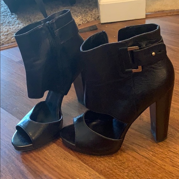 Open toe chunky heel booties - Picture 3 of 4